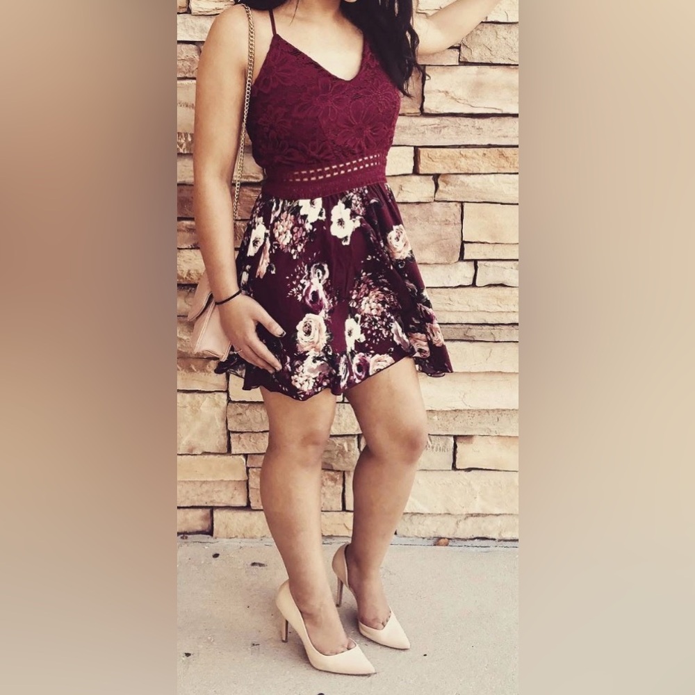 NWT Altar’d State Burgundy Floral Lace Bodice Dress Size Medium - Picture 2 of 16